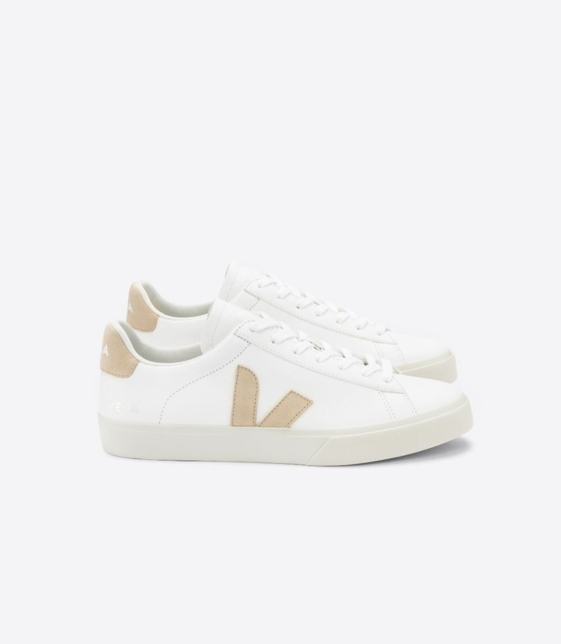 Veja Originalserie Kromfritt Läder Vit Mandel