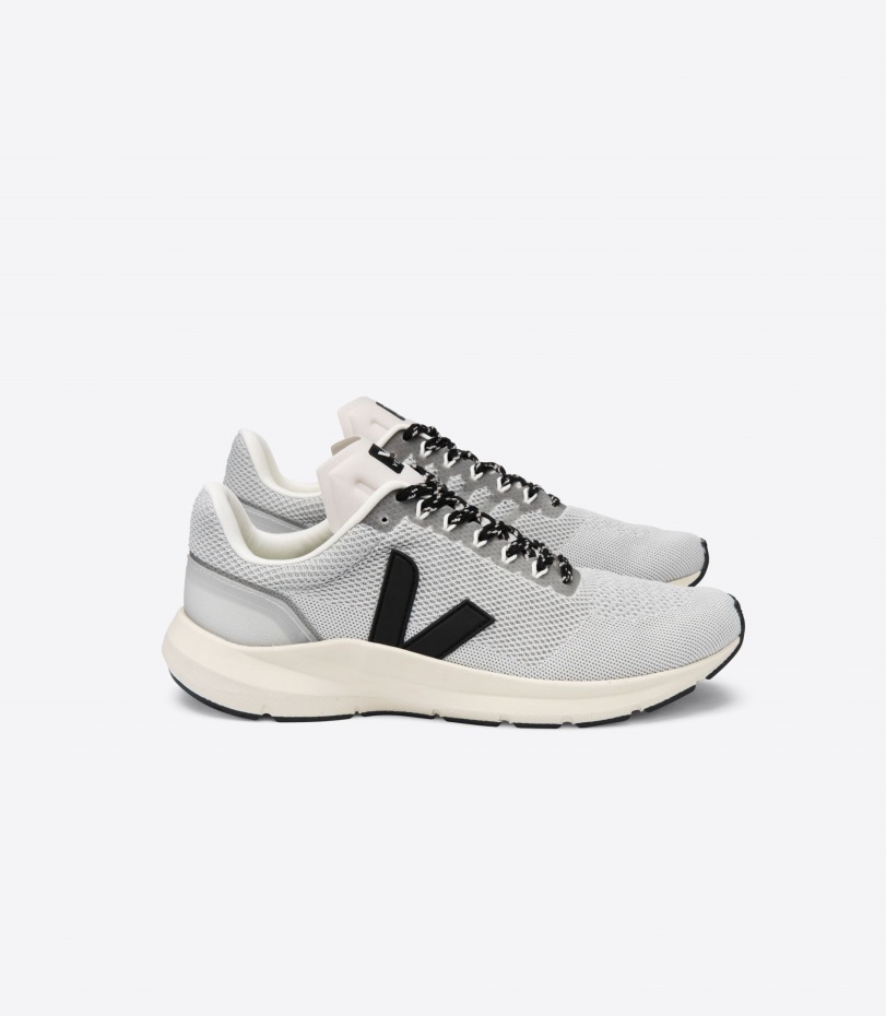 Premium V-Knit Polar Black Veja Origional