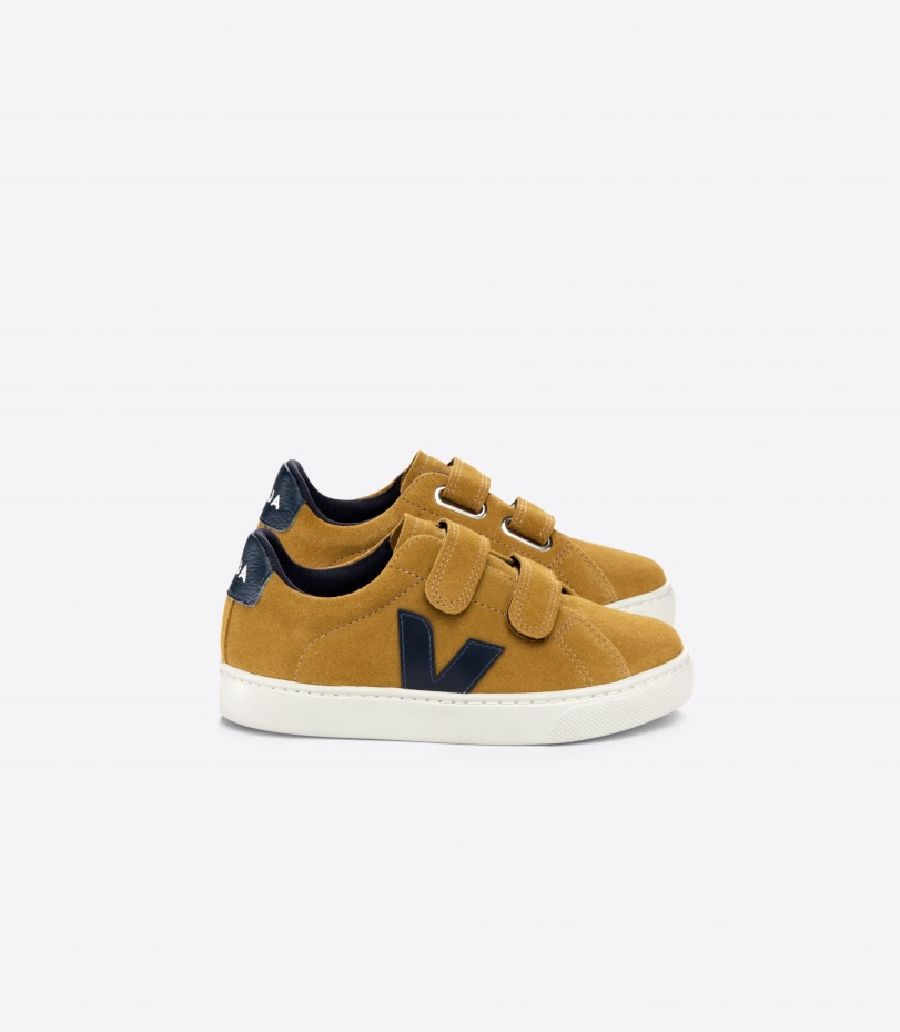 Special Veja Original Mocka Camel Nautical