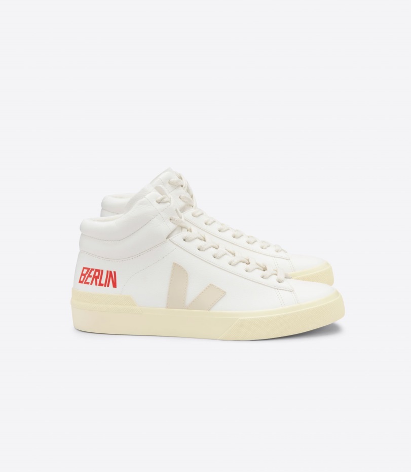 Veja Origional X Berlin White Pierre Collection